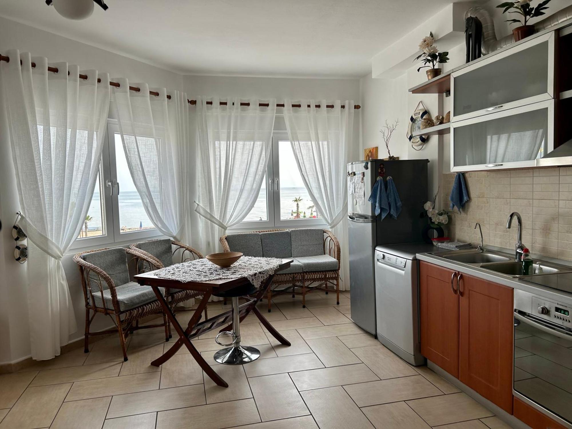 Teuta Apartment ดูร์เรส ภายนอก รูปภาพ